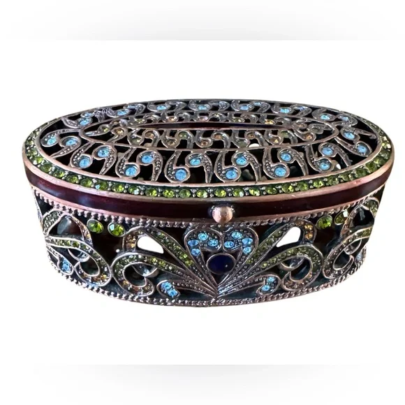 Rucinni Trinket Box - Picture 1 of 7